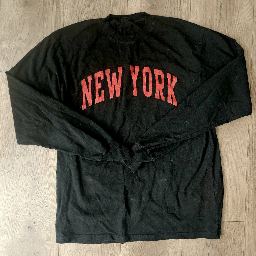 Brandy Melville Black Long Sleeve with Red New York Graphic